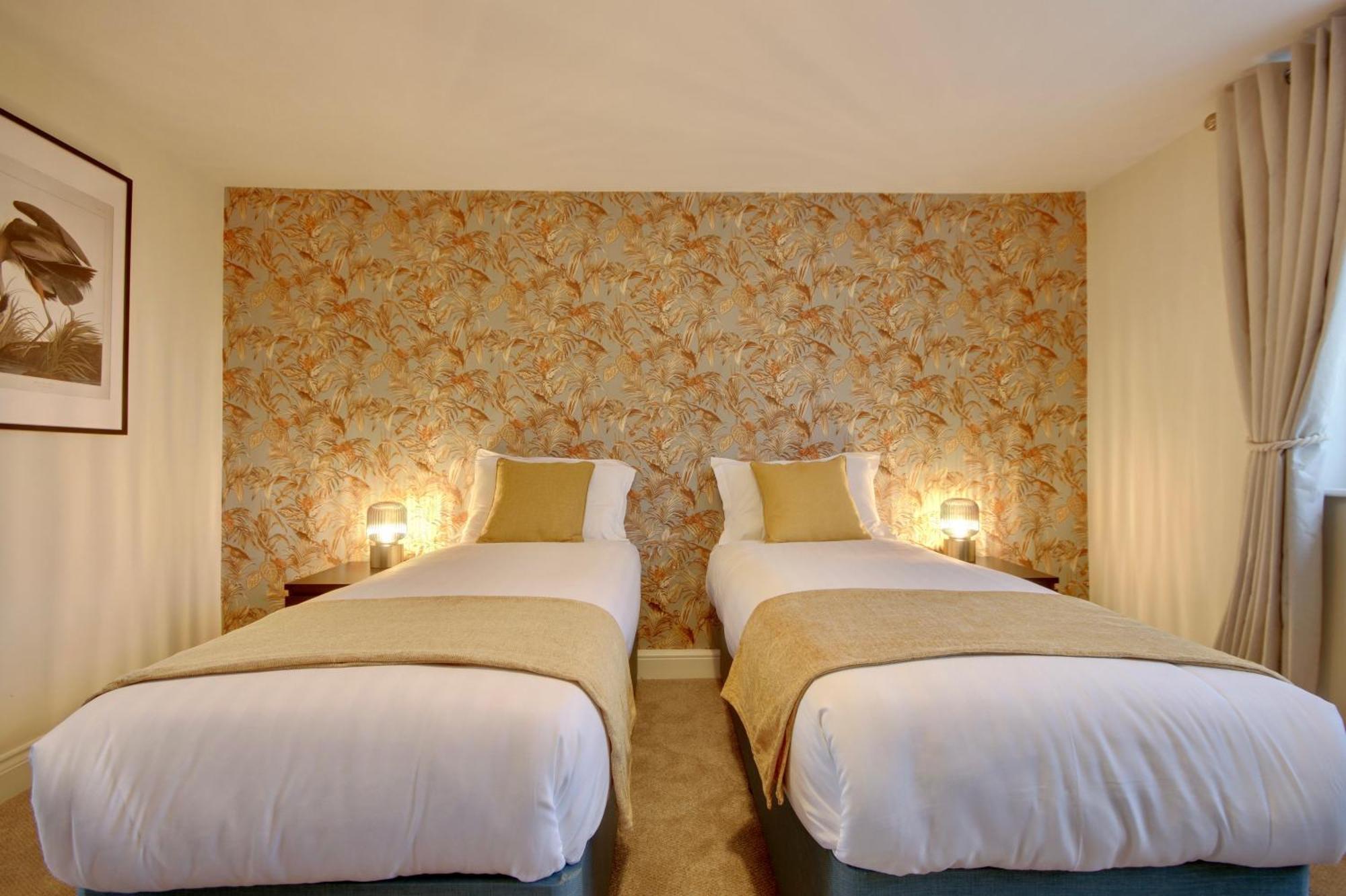 Orange Grove Hotel & Gardens Sarisbury Green Екстериор снимка